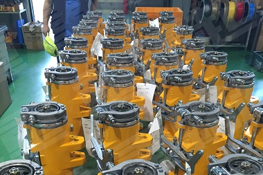 氣動葫蘆生產車間一角